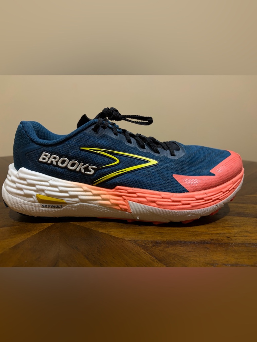 Brooks Catamount 4 Trail Running Shoes - Men’s Size 9 - Picture 2 of 8